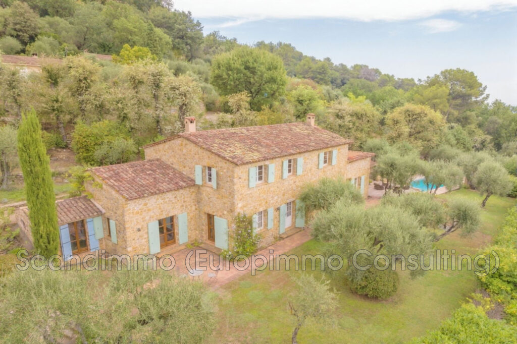 vente maison 7 Pièce(s) – 7 pièces – 4 chambres – 240.00 m²