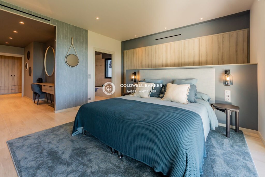 Secteur Croisette – Villa neuve à l’architecture contemporaine – NR pièces – 4 chambres – 349.00 m²