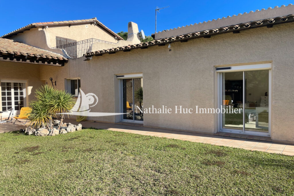 vente maison 8 Pièce(s) – 8 pièces – 5 chambres – 280.00 m²