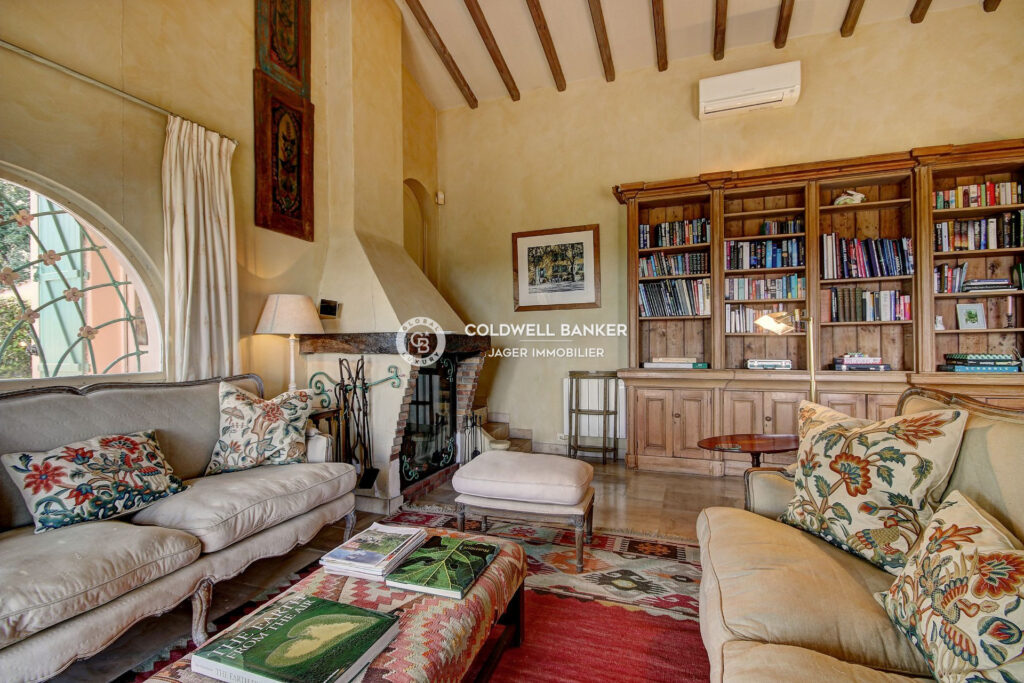 vente maison 5 Pièce(s) – 5 pièces – 4 chambres – 140.00 m²