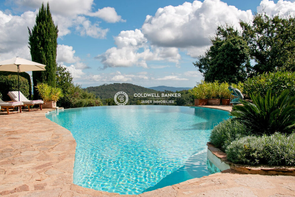 vente maison 5 Pièce(s) – 5 pièces – 4 chambres – 140.00 m²