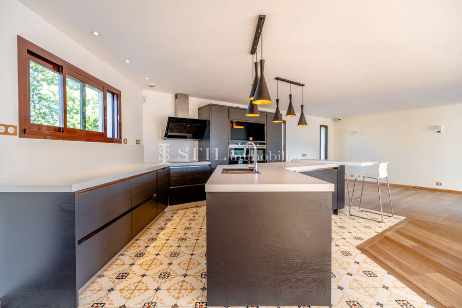 Maison à vendre à Sainte-maxime