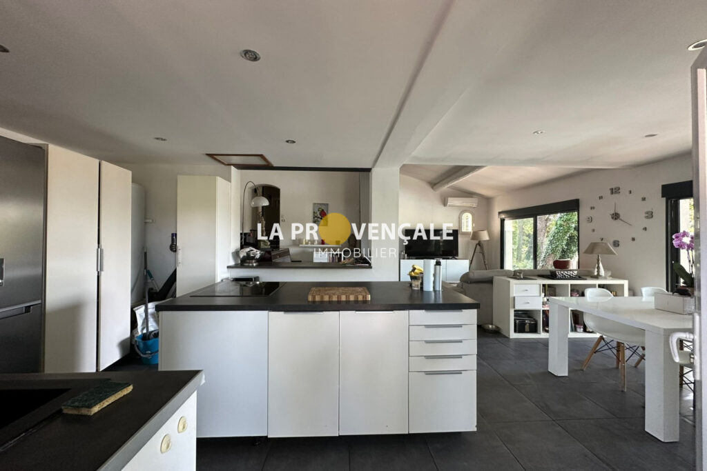 vente maison 5 Pièce(s) – 5 pièces – 4 chambres – 125.00 m²