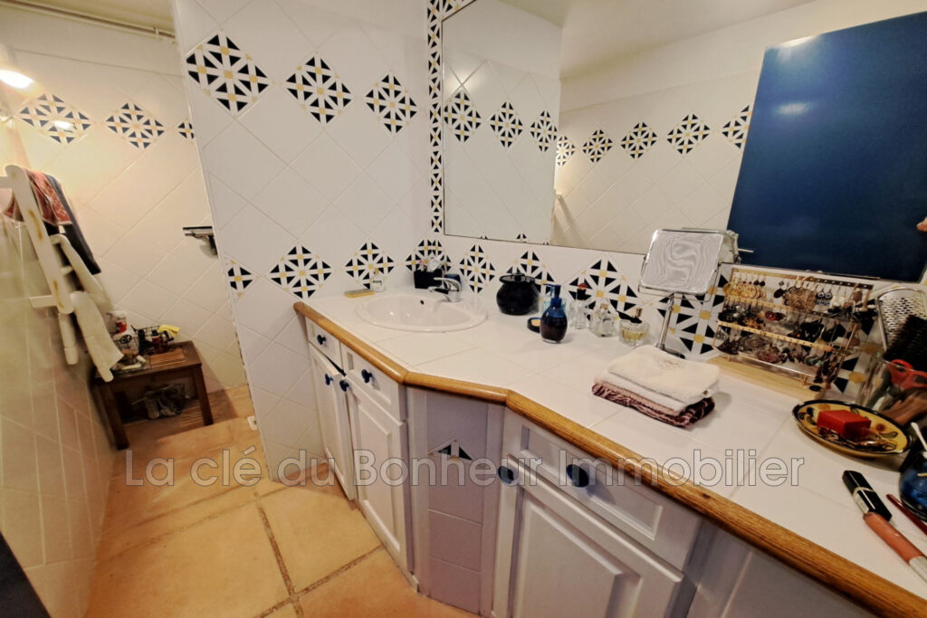 vente maison 4 Pièce(s) – 4 pièces – 3 chambres – 100.00 m²