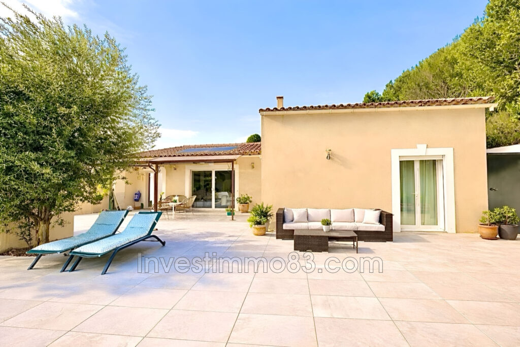 vente maison – NR pièces – 3 chambres