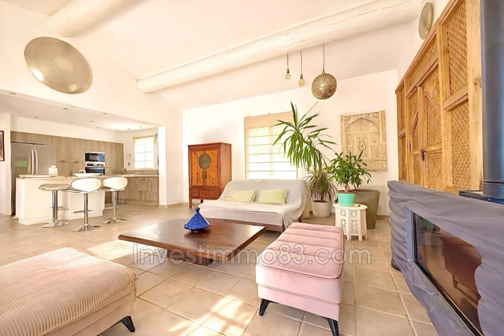 vente maison – NR pièces – 3 chambres