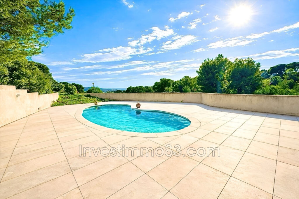 vente maison – NR pièces – 3 chambres