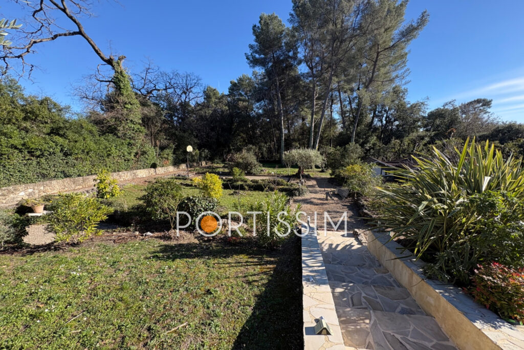 vente maison 5 Pièce(s) – 5 pièces – 4 chambres – 160.00 m²