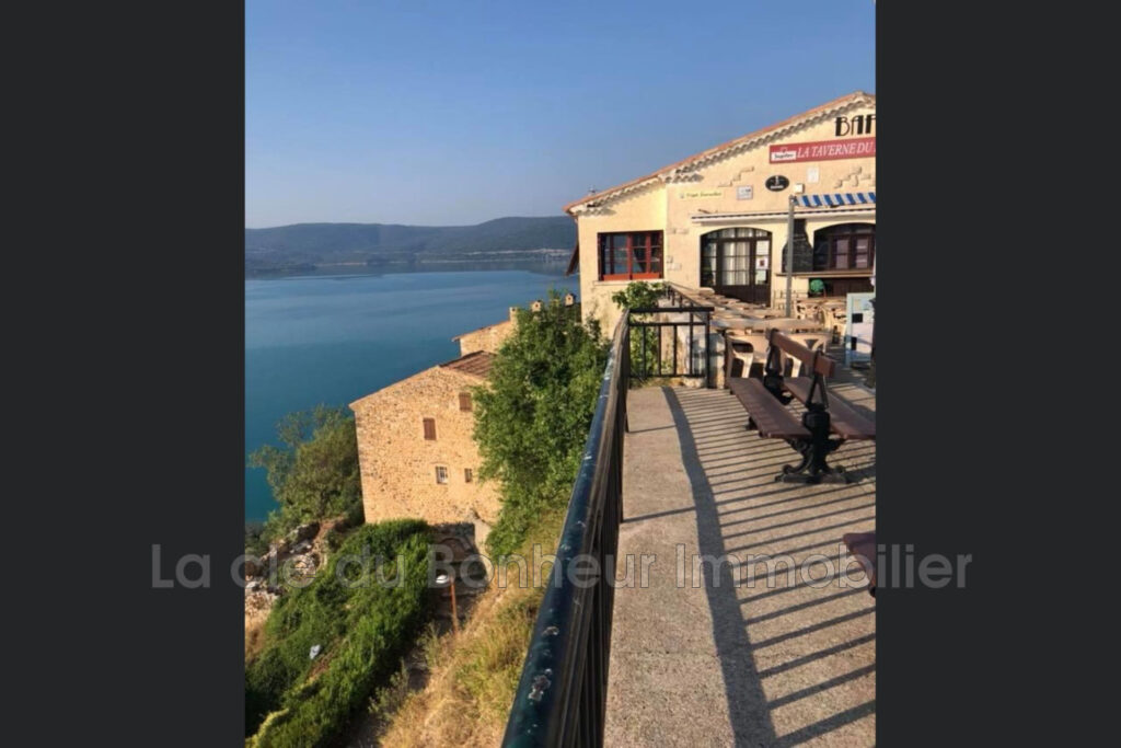 vente maison de village 3 Pièce(s) – 3 pièces – 2 chambres – 85.00 m²