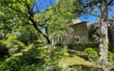 Mas Provençal en Pierre avec Piscine à Gordes ? Location Saiso – NR pièces – 4 chambres