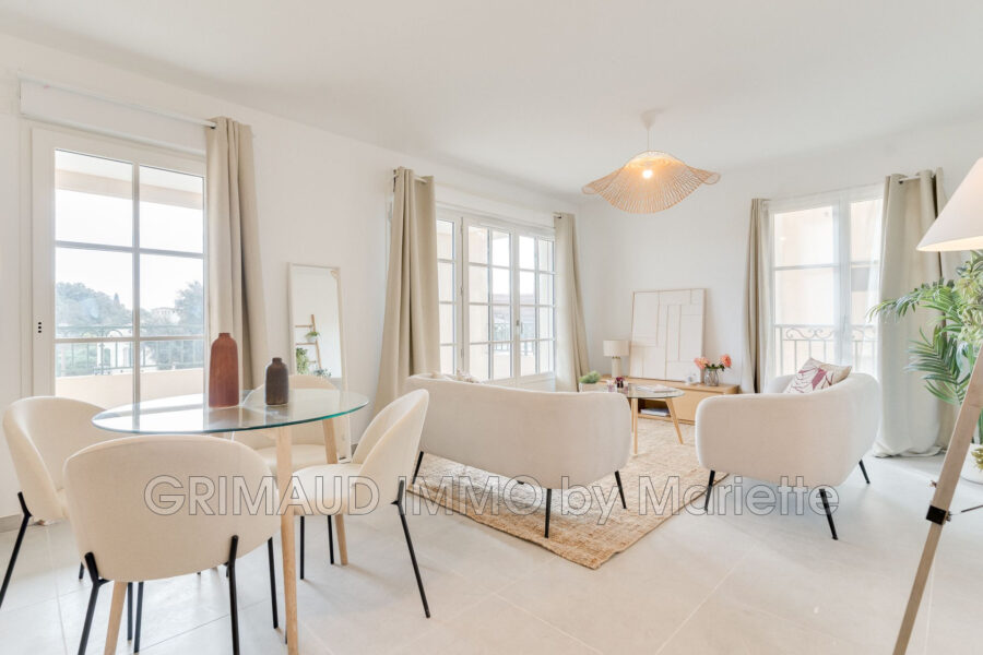Appartement à vendre à Grimaud