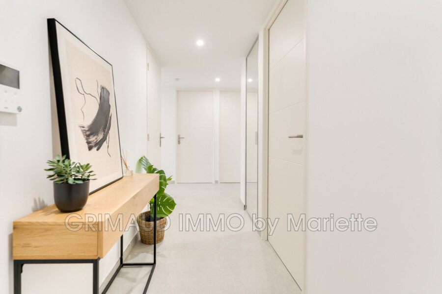 Appartement à vendre à Grimaud
