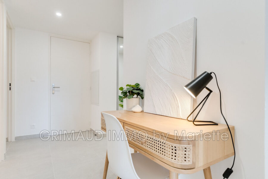 Appartement à vendre à Grimaud