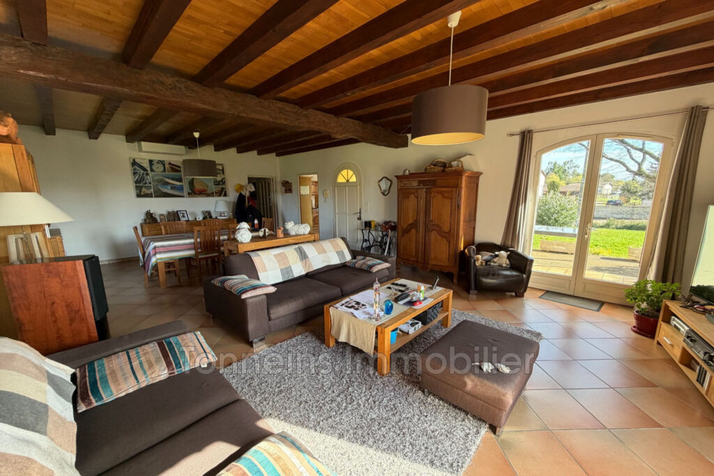 vente maison 5 Pièce(s) – 5 pièces – 4 chambres – 127.00 m²