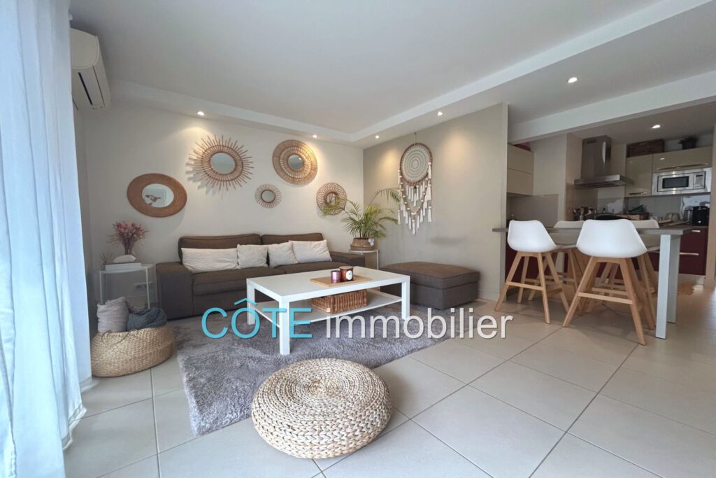 ANTIBES 3 PIÈCES 59M2 CALME PARKING CAVE EXCELLENT ETAT – 3 pièces – 2 chambres – 58.42 m²