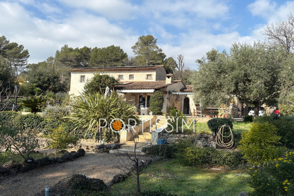 vente maison 5 Pièce(s) – 5 pièces – 4 chambres – 160.00 m²