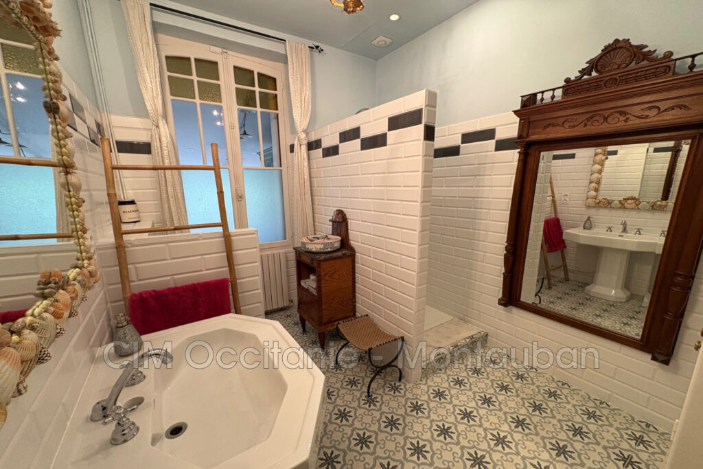 vente maison – NR pièces – 2 chambres – 138.00 m²