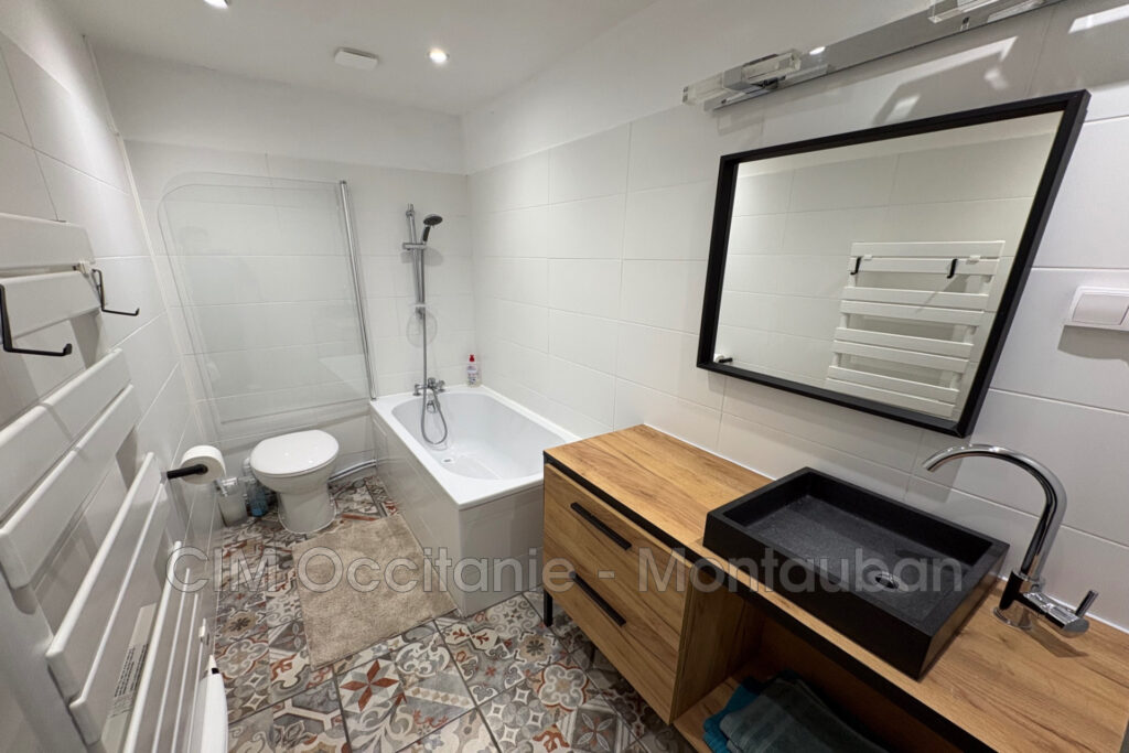 vente maison – NR pièces – 2 chambres – 138.00 m²