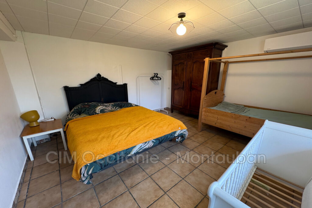 vente maison – NR pièces – 2 chambres – 138.00 m²