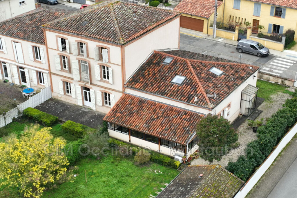 vente maison – NR pièces – 2 chambres – 138.00 m²