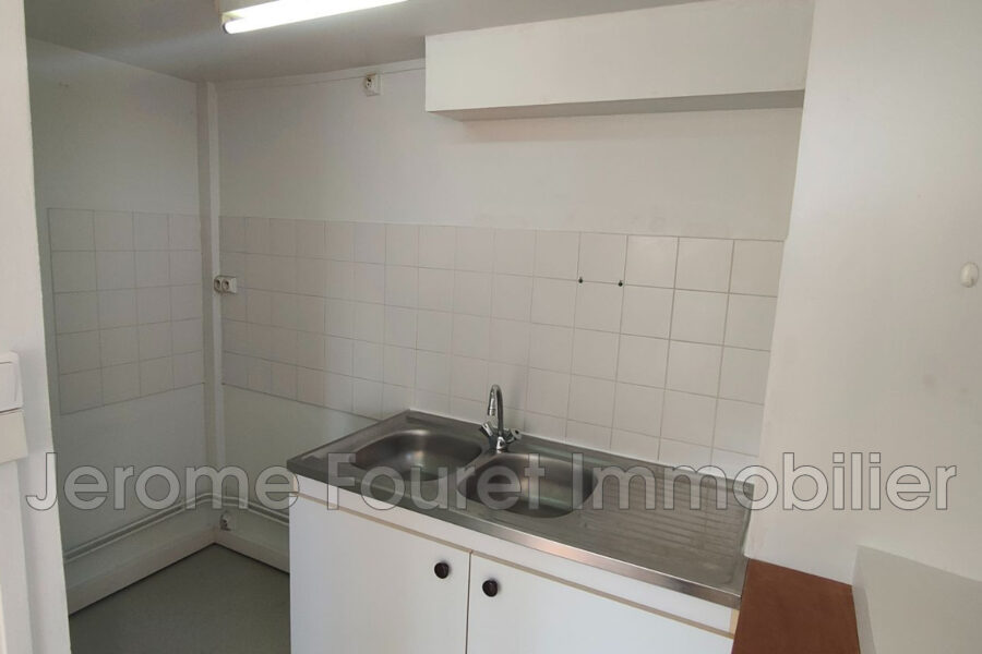 Appartement à vendre à Montaignac-sur-doustre