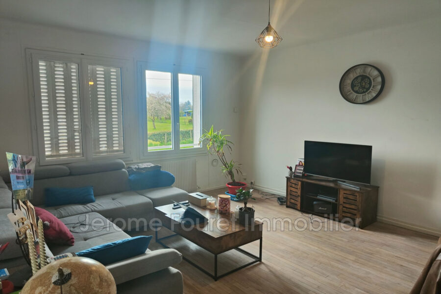 Appartement à vendre à Montaignac-sur-doustre
