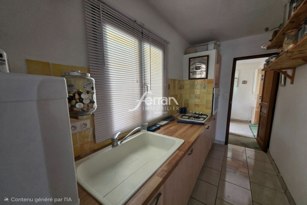 A vendre à Ampus villa + T2 sur un terrain de 2000m² avec pisc – 4 pièces – 3 chambres – 130.00 m²