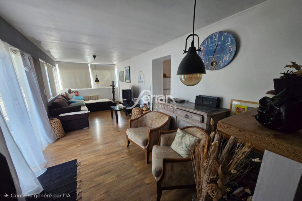 A vendre à Ampus villa + T2 sur un terrain de 2000m² avec pisc – 4 pièces – 3 chambres – 130.00 m²