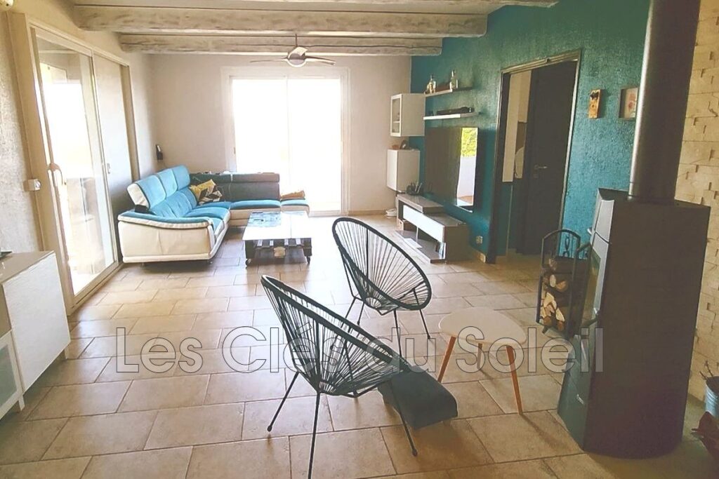 vente maison – NR pièces – 5 chambres – 182.00 m²