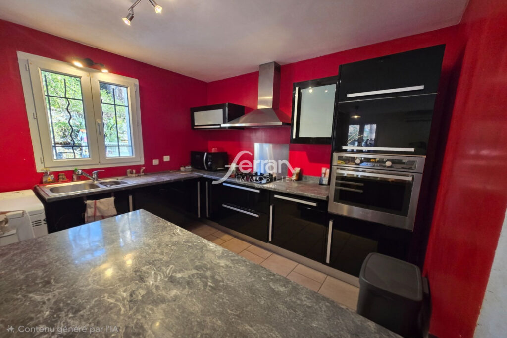 À vendre à Salernes villa 4 chambres sur un terrain de 1300m² – 5 pièces – 4 chambres – 95.00 m²