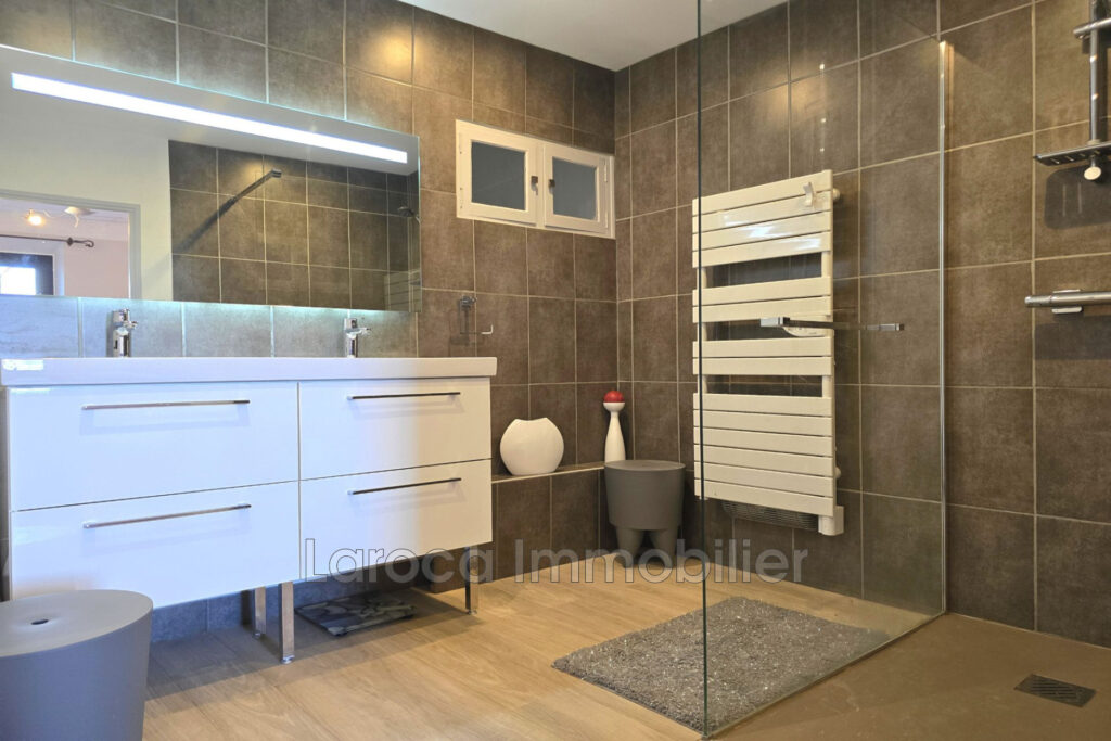 Achat maison à Villelongue dels Monts – 3 pièces – 2 chambres – 133.00 m²