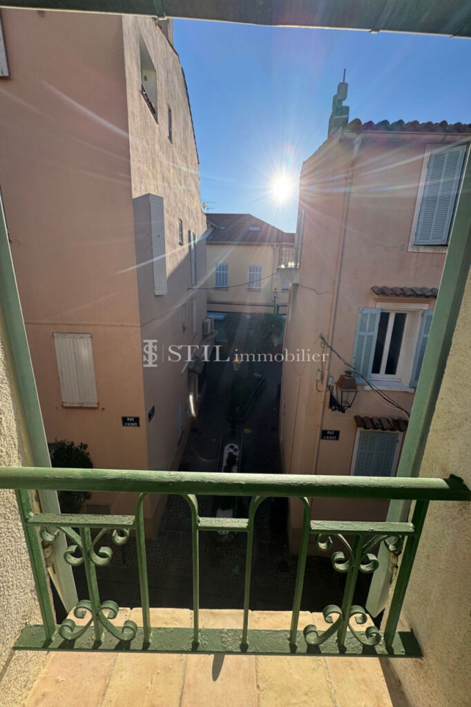 vente maison de ville 3 Pièce(s) – 3 pièces – 2 chambres – 80.00 m²