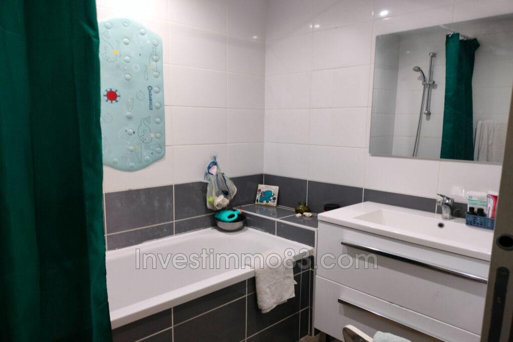 vente maison 4 Pièce(s) – 4 pièces – 3 chambres – 85.00 m²