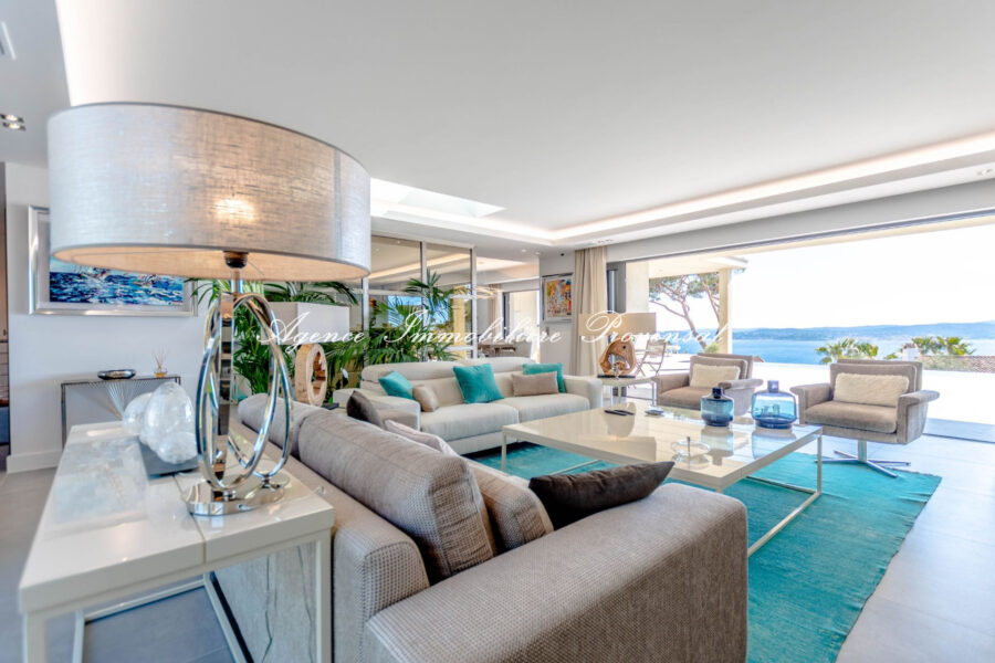 Maison à vendre à Sainte-maxime