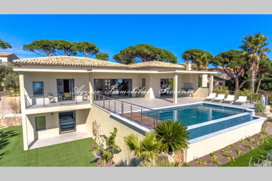 Maison à vendre à Sainte-maxime
