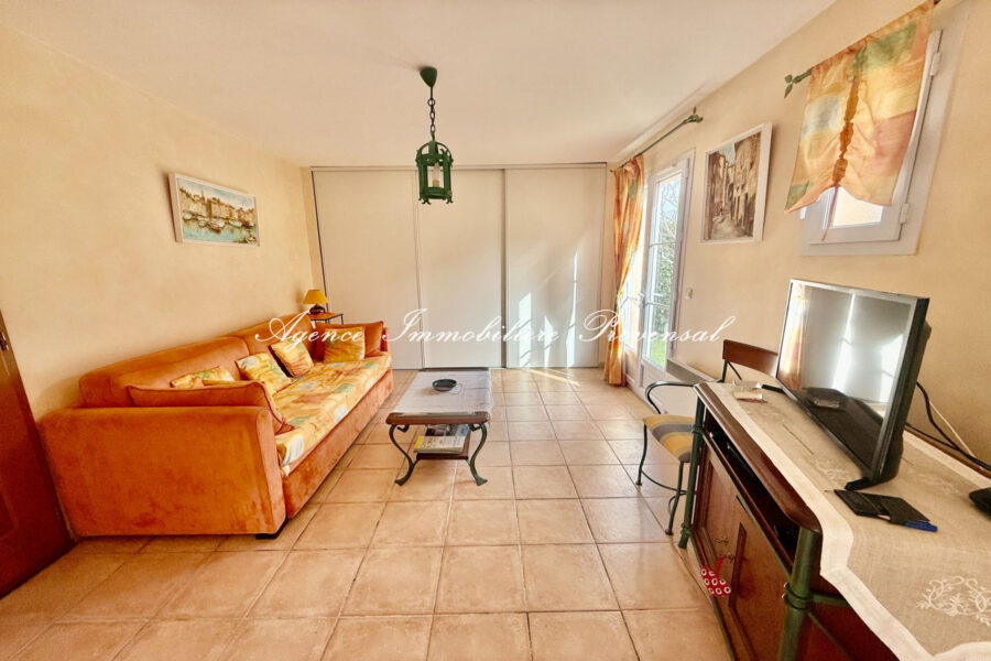 Maison à vendre à Sainte-maxime