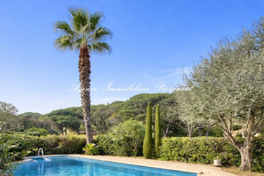 Maison à vendre à Sainte-maxime