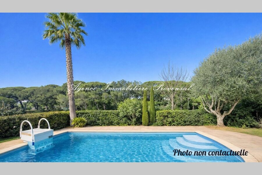 Maison à vendre à Sainte-maxime