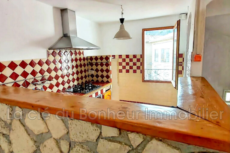 Maison de village ? 71 m² ? Centre de Riez – 3 pièces – 2 chambres – 71.33 m²