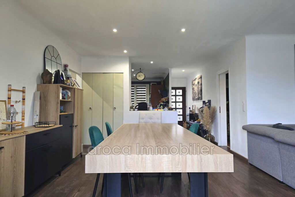 Achat maison à Saint André  – 3 pièces – 3 chambres – 83.00 m²