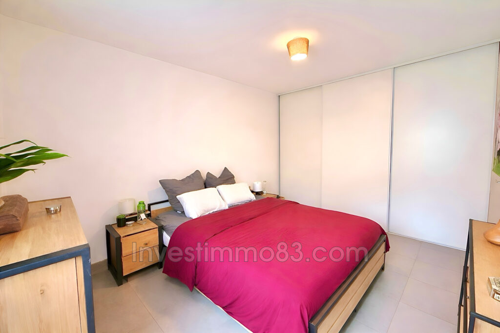 Dans une résidence de 2013, au calme et proche des commodités. – 3 pièces – 2 chambres – 53.00 m²