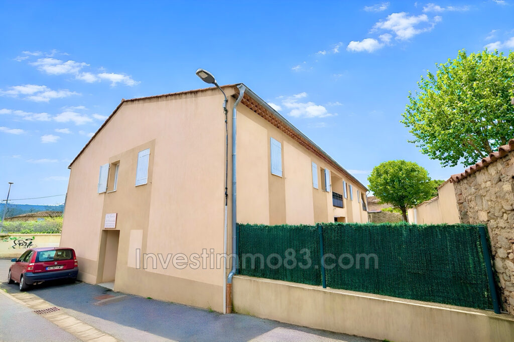 Dans une résidence de 2013, au calme et proche des commodités. – 3 pièces – 2 chambres – 53.00 m²