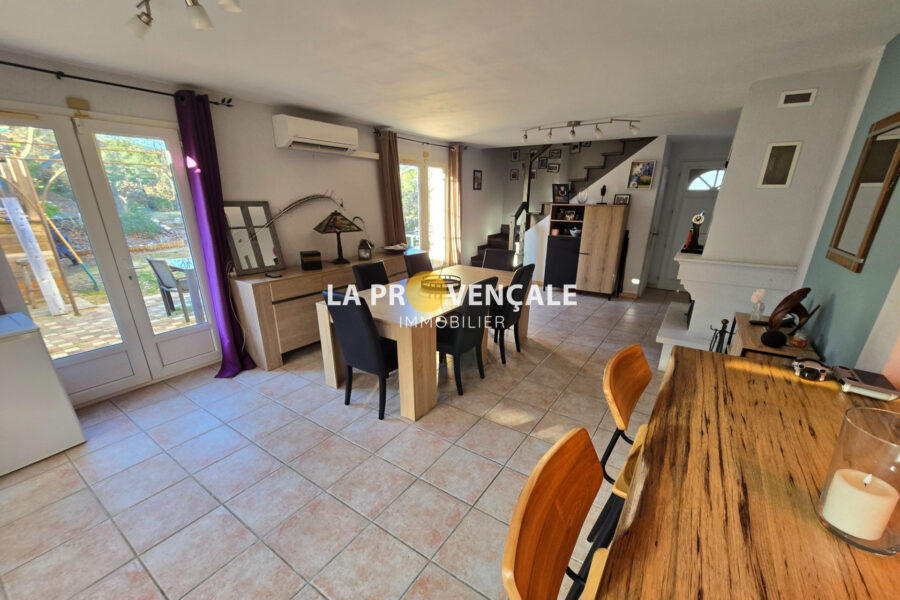 Maison à vendre à Saint-maximin-la-sainte-baume