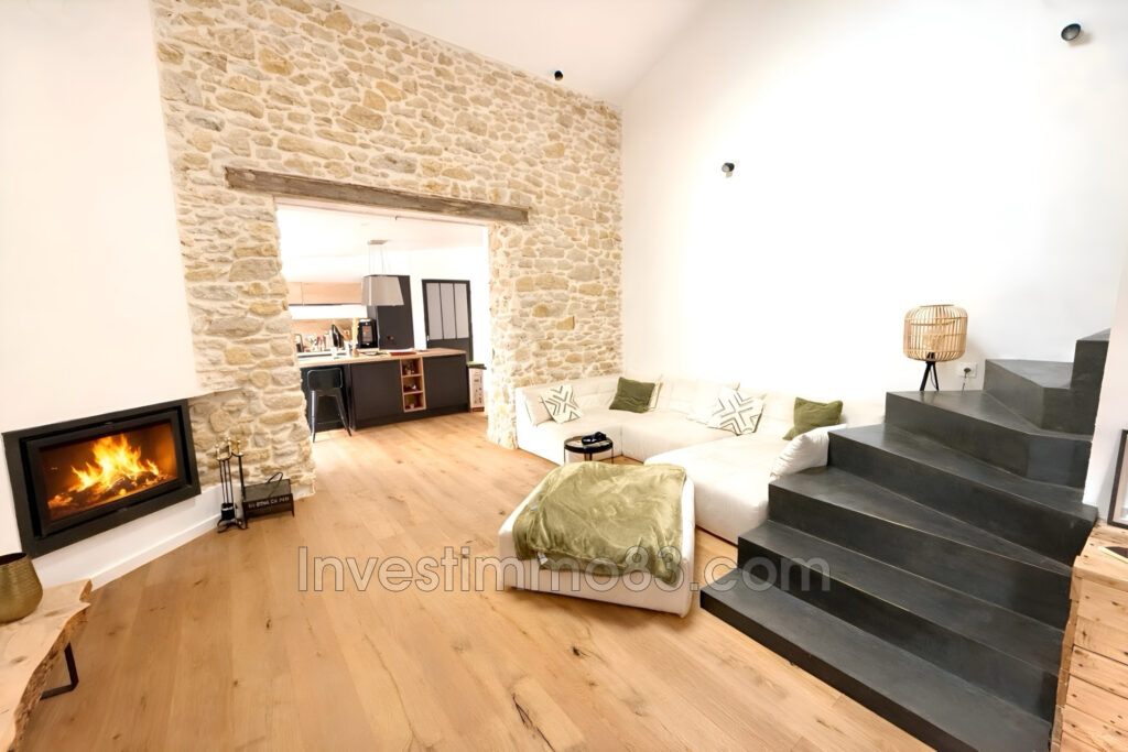 Proche du village et des commodités, dans un environnement cal – 4 pièces – 3 chambres – 130.00 m²