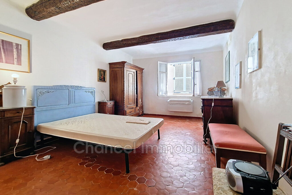 vente maison de village 4 Pièce(s) – 4 pièces – 3 chambres – 87.74 m²