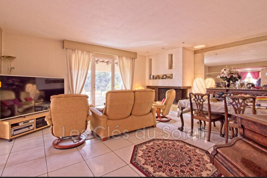 vente maison 6 Pièce(s) – 6 pièces – 4 chambres – 294.00 m²