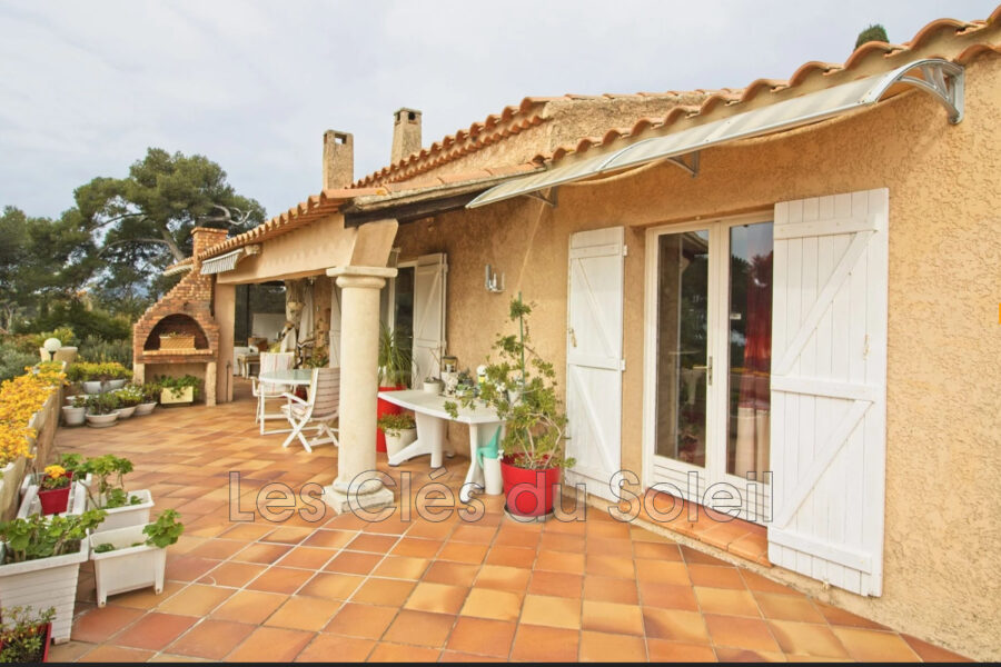 Maison à vendre à Carqueiranne