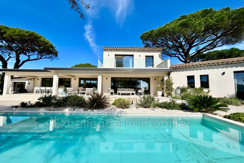 vente villa 8 Pièce(s) – 8 pièces – 5 chambres – 212.00 m²