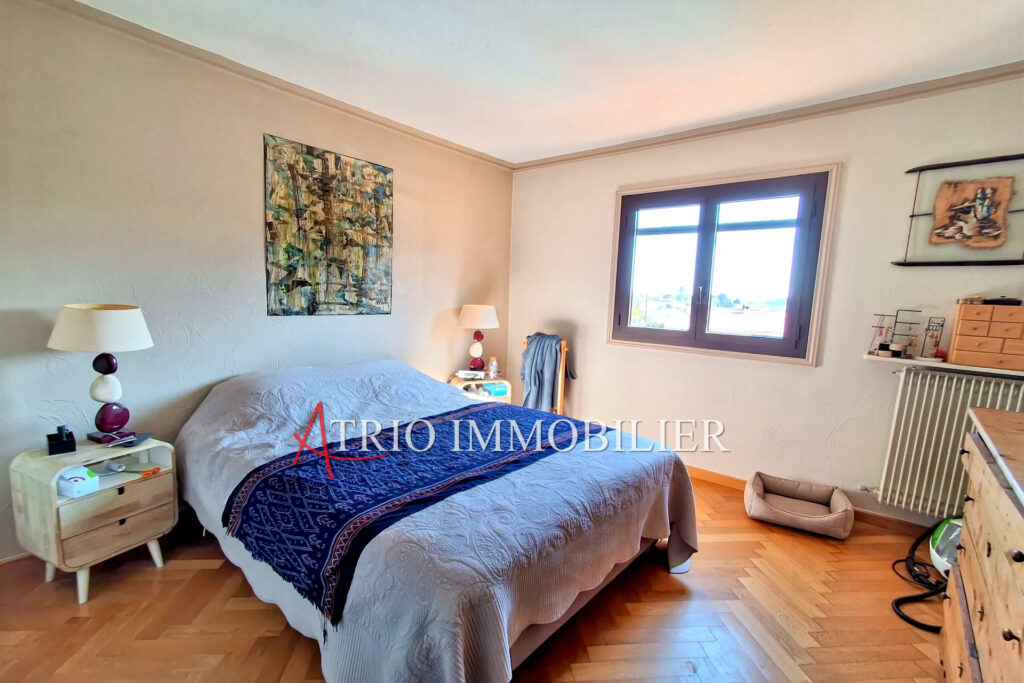 vente maison 4 Pièce(s) – 4 pièces – 3 chambres – 130.00 m²