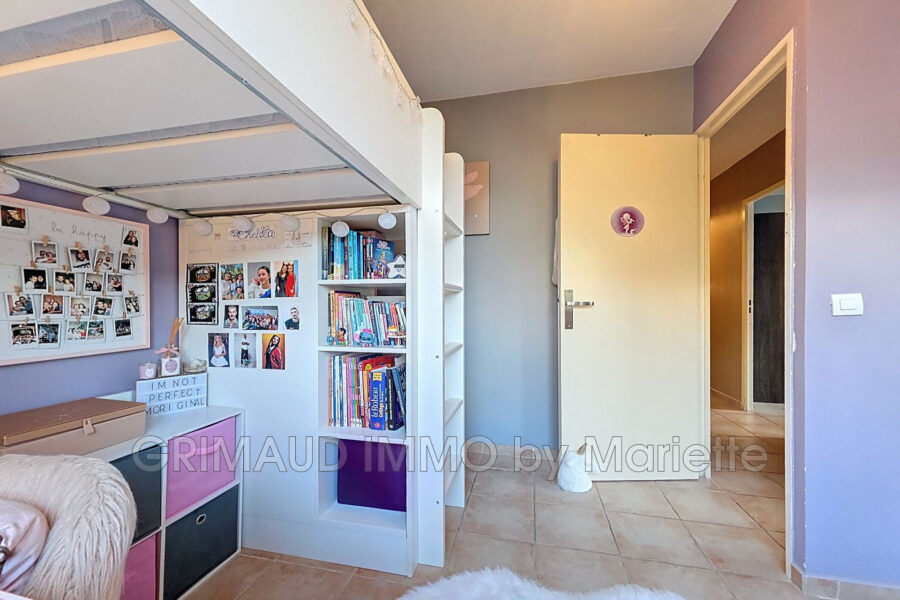 Appartement à vendre à Grimaud